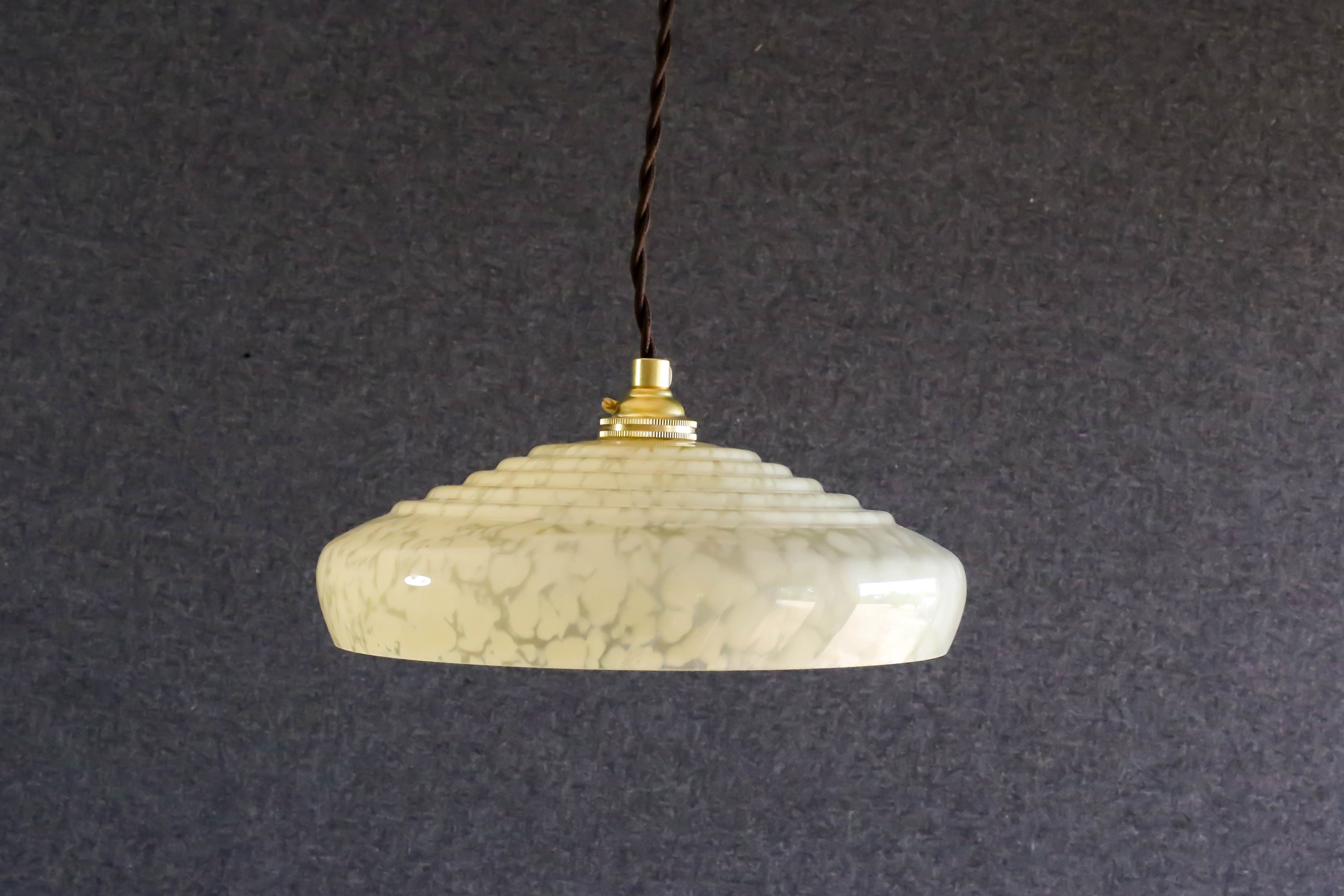 French pendant lamp in pale yellow clichy glass - delivered with new cable and brass socket
