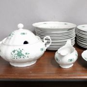 Seltmann Weiden Bavaria 31-Piece Porcelain Dinnerware Set