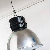 Industrial aluminum pendant light. Modified for E-27 bulb.