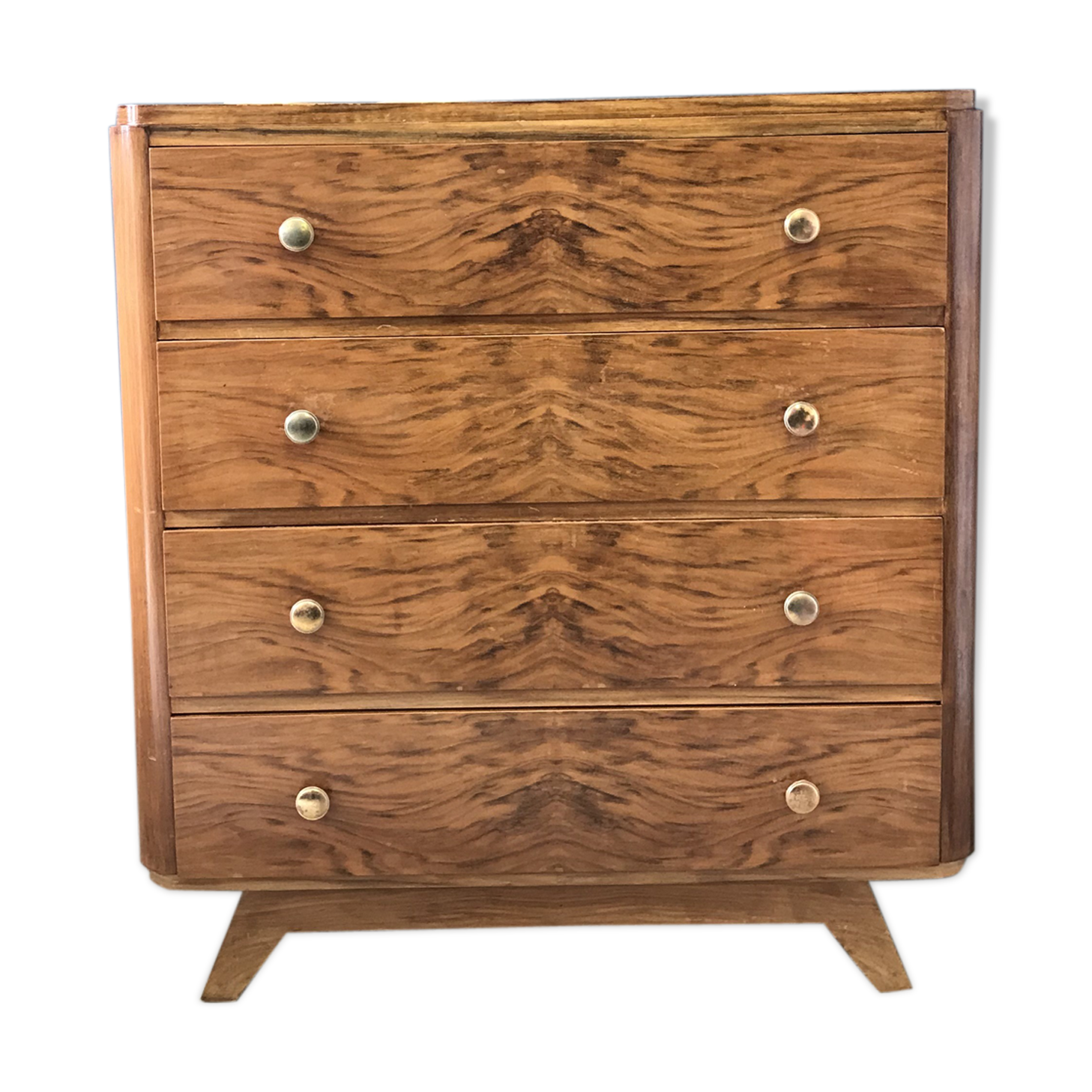 Vintage dresser with compass feet