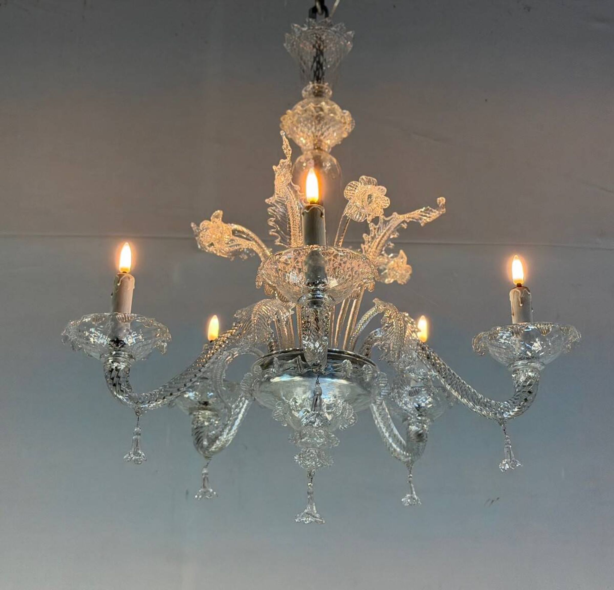 Venetian lustre in colourless Murano glass, circa 1950.