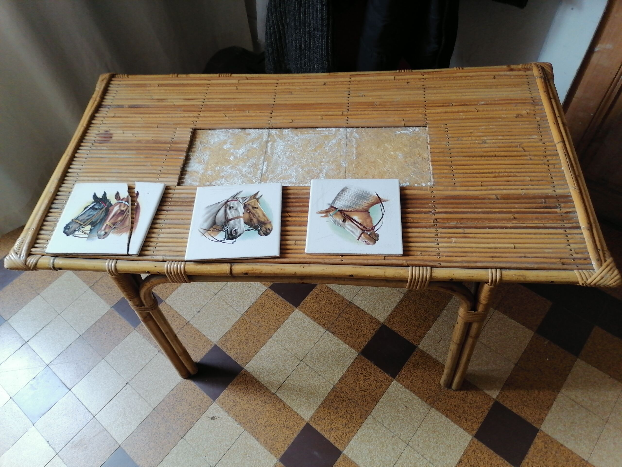 Coffee table bamboo rattan ceramic decollee 1960 70