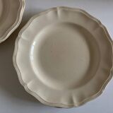 Set of 4 ivory Sarreguemines plates with gadroons