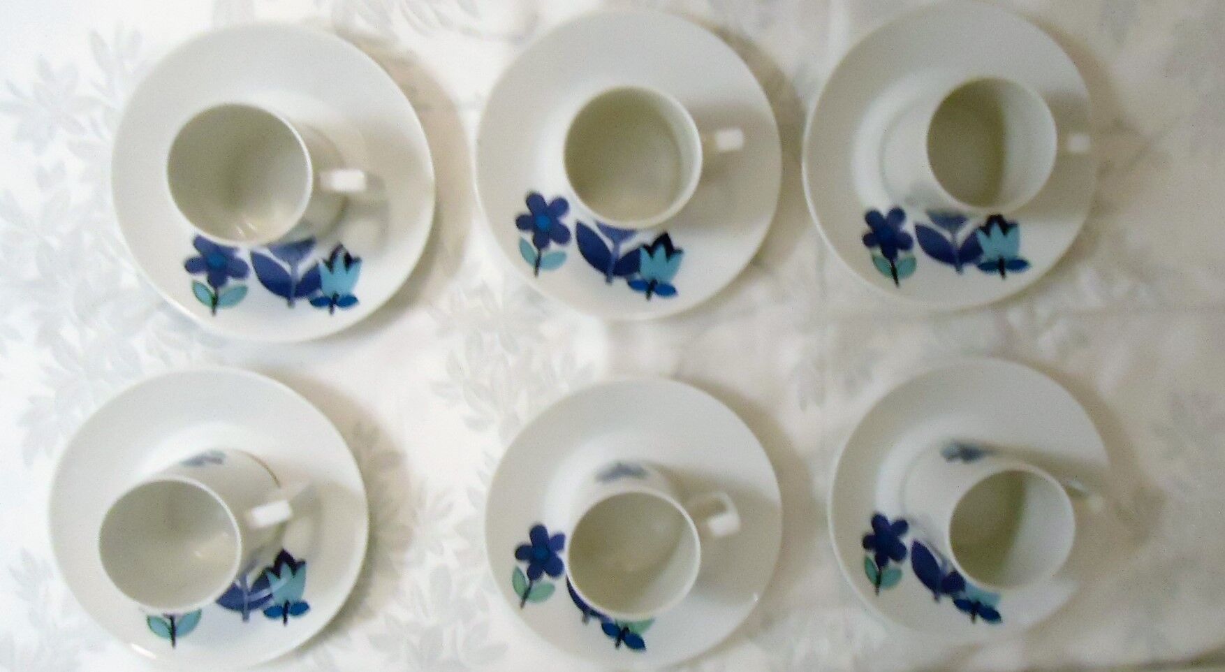 Set of 6 cups and 6 saucers vintage Louis lourioux