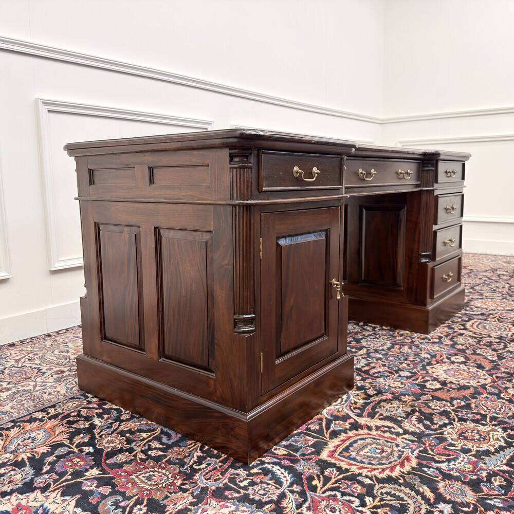 Classic English Desk with Black Leather