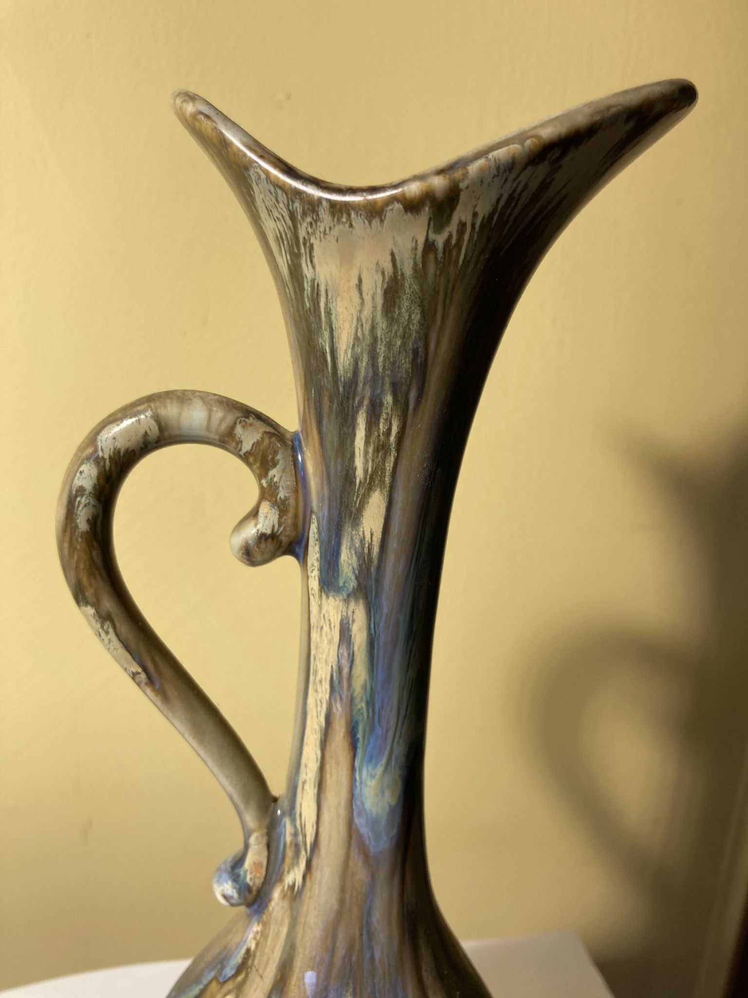 Pitcher art deco signature Rhoda numbered 523