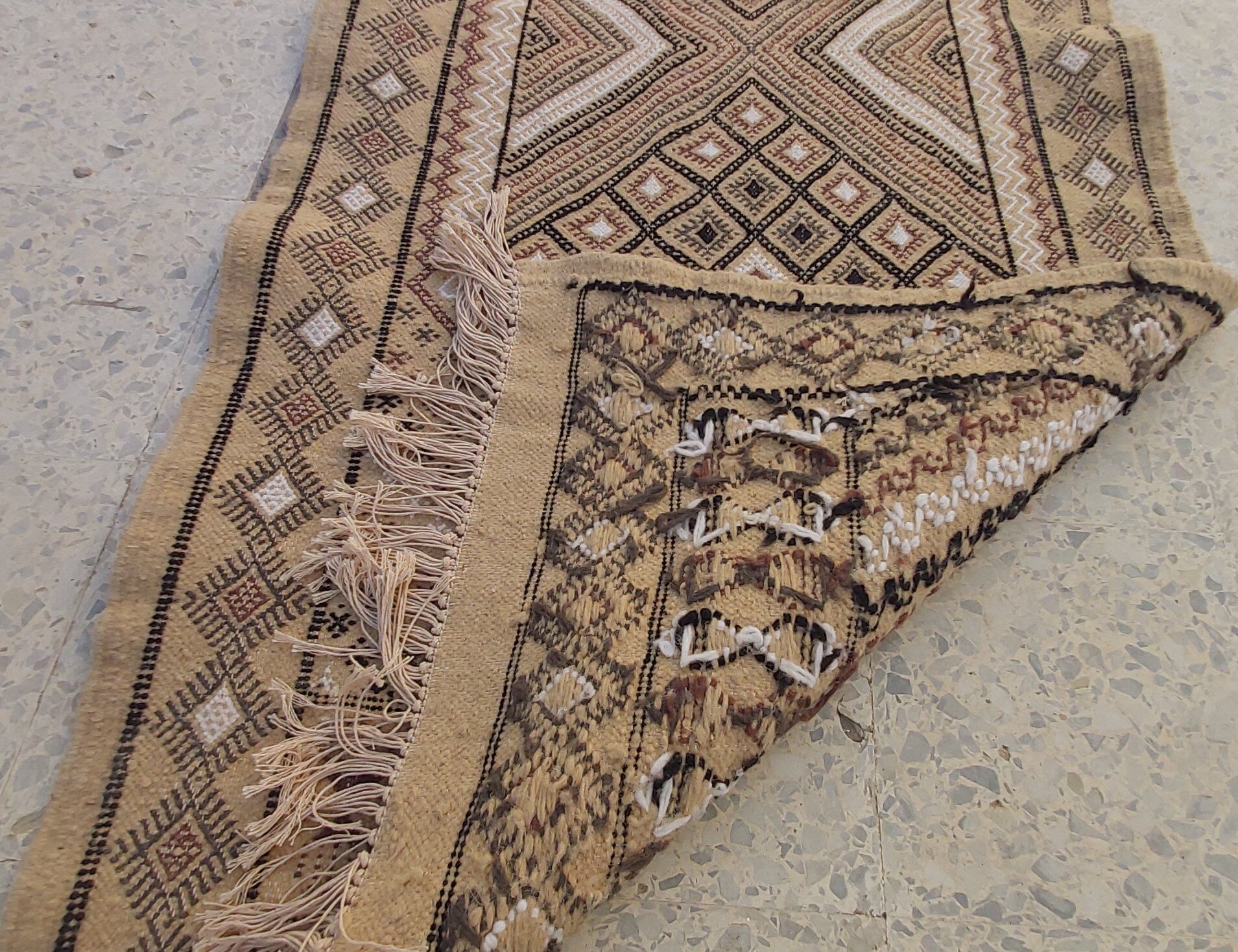 Traditional multi-coloured hallway kilim carpet 280-77cm