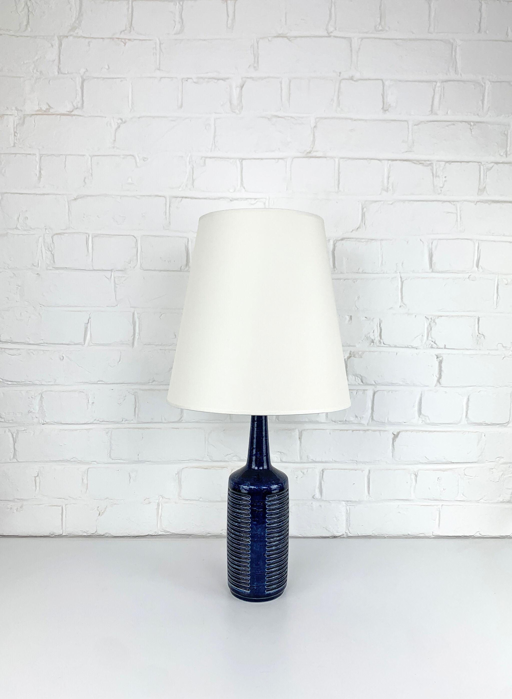 DL30 ceramic table lamp, Per Linnemann-Schmidt for Palshus, Denmark, 1960s