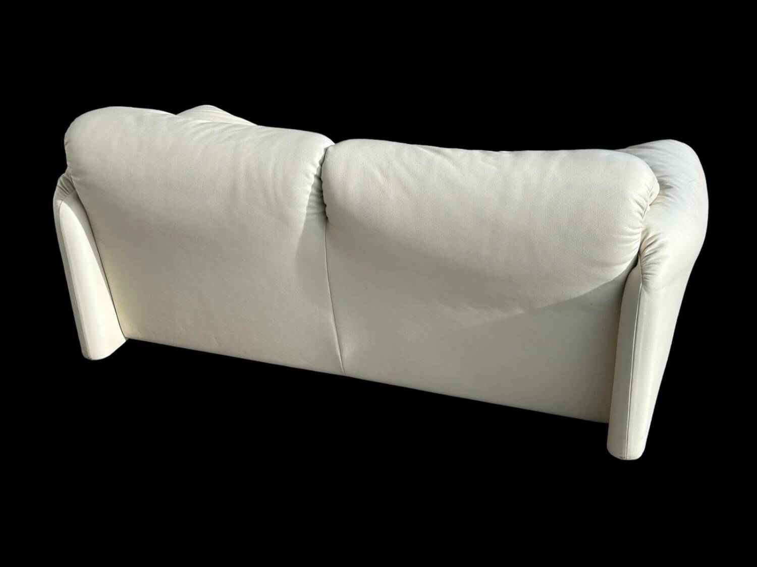 Maralunga White Leather Sofa By Vico Magistretti For Cassina, 1970s No. 2