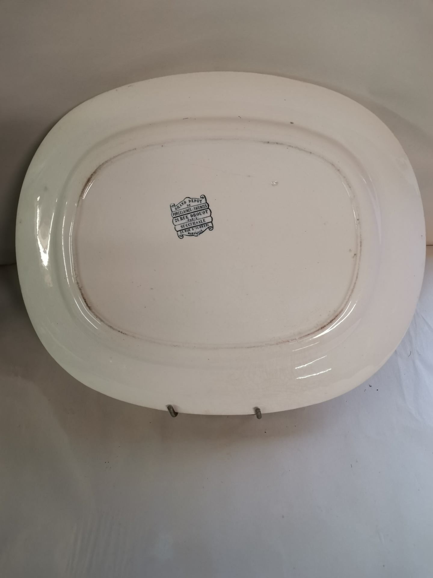 Plate earthenware