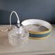 Suspension vintage globe en verre moulé et abat-jour