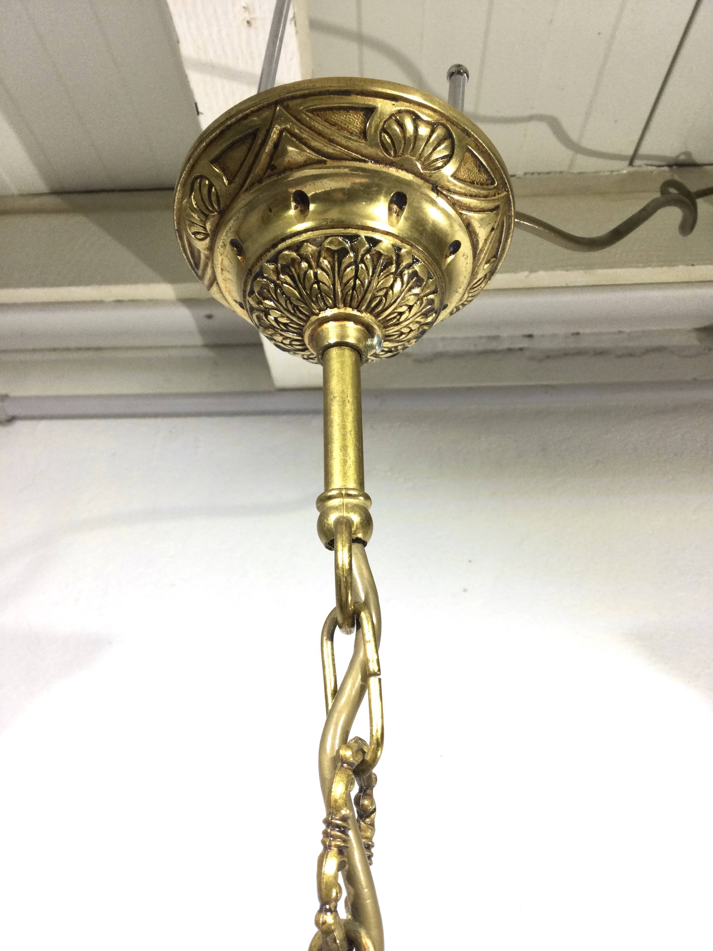 3-light chandelier in bronze and glass tulips