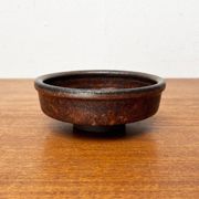 Mid-century German studio pottery bowl by Volker Ellwanger, 1960s.