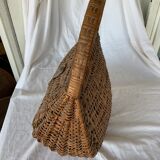 Wicker hunting basket