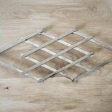 Expandable silver plated trivet