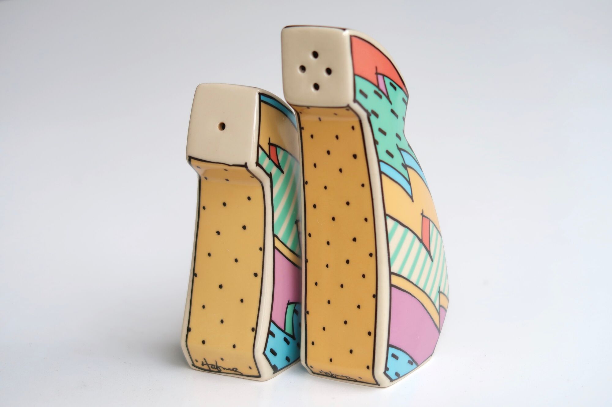 Dorothy Hafner's "flash" salt shakers for Rosenthal, 80s