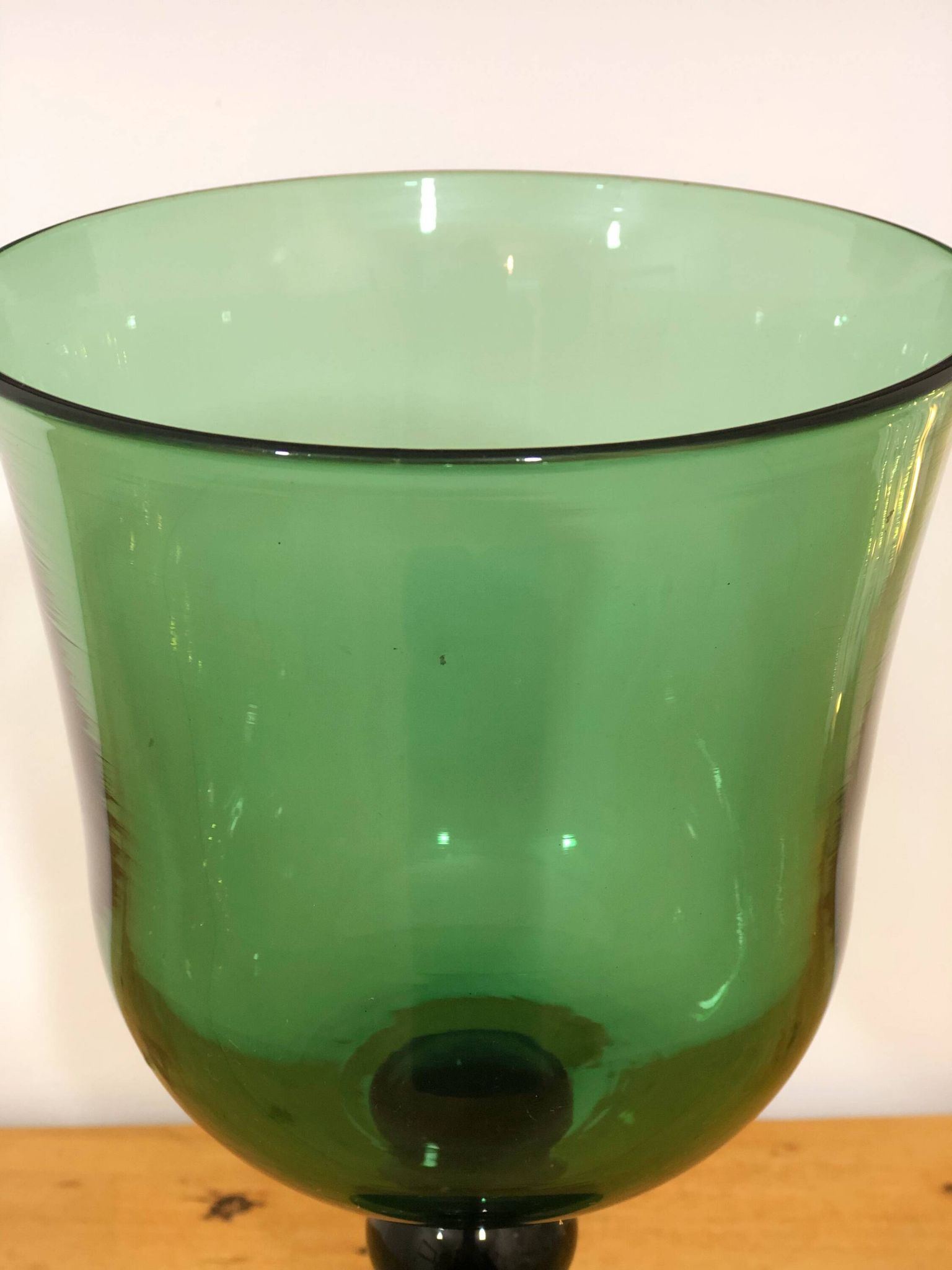 Grand vase en forme de verre