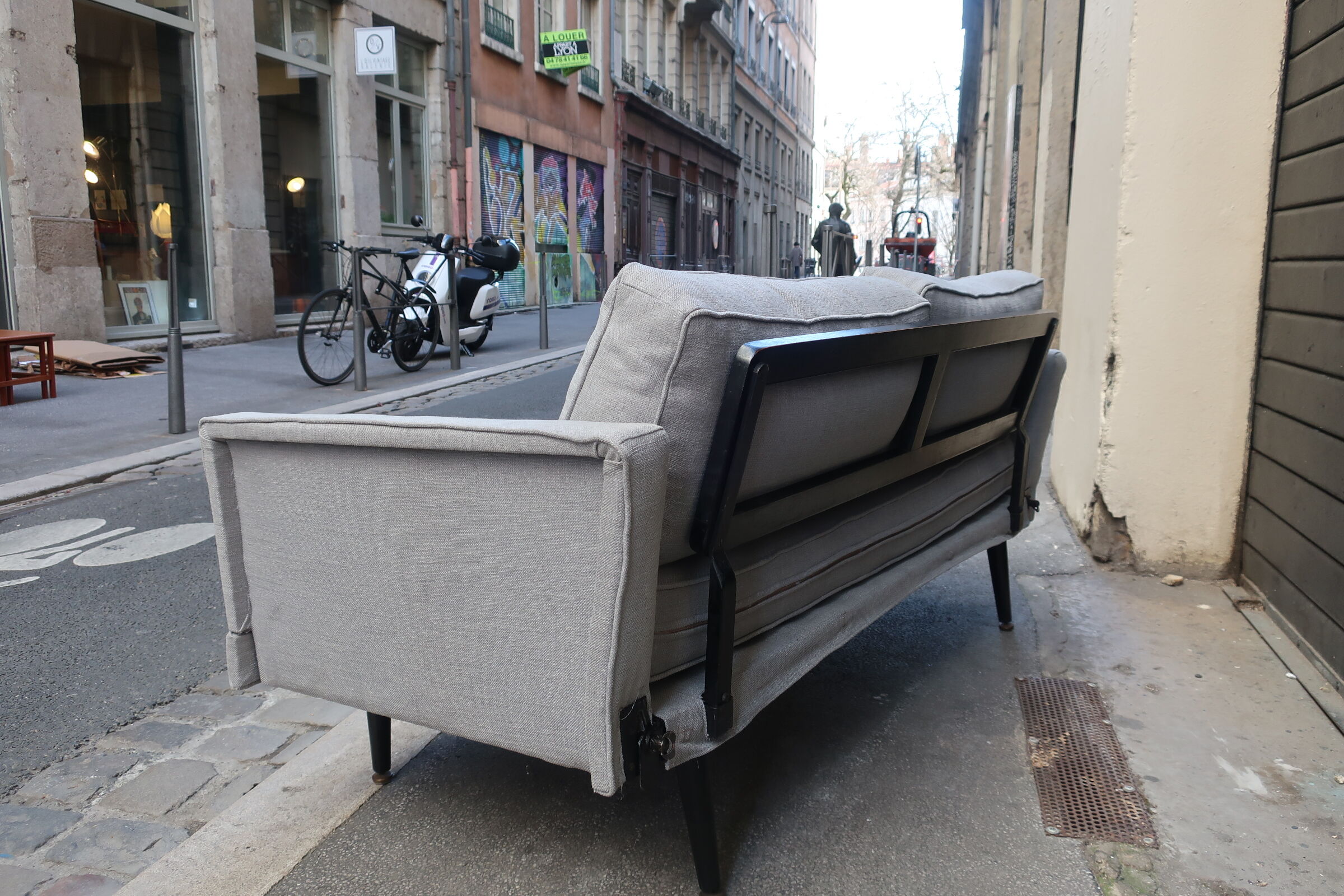 Sofa two-seater convertible 60 years