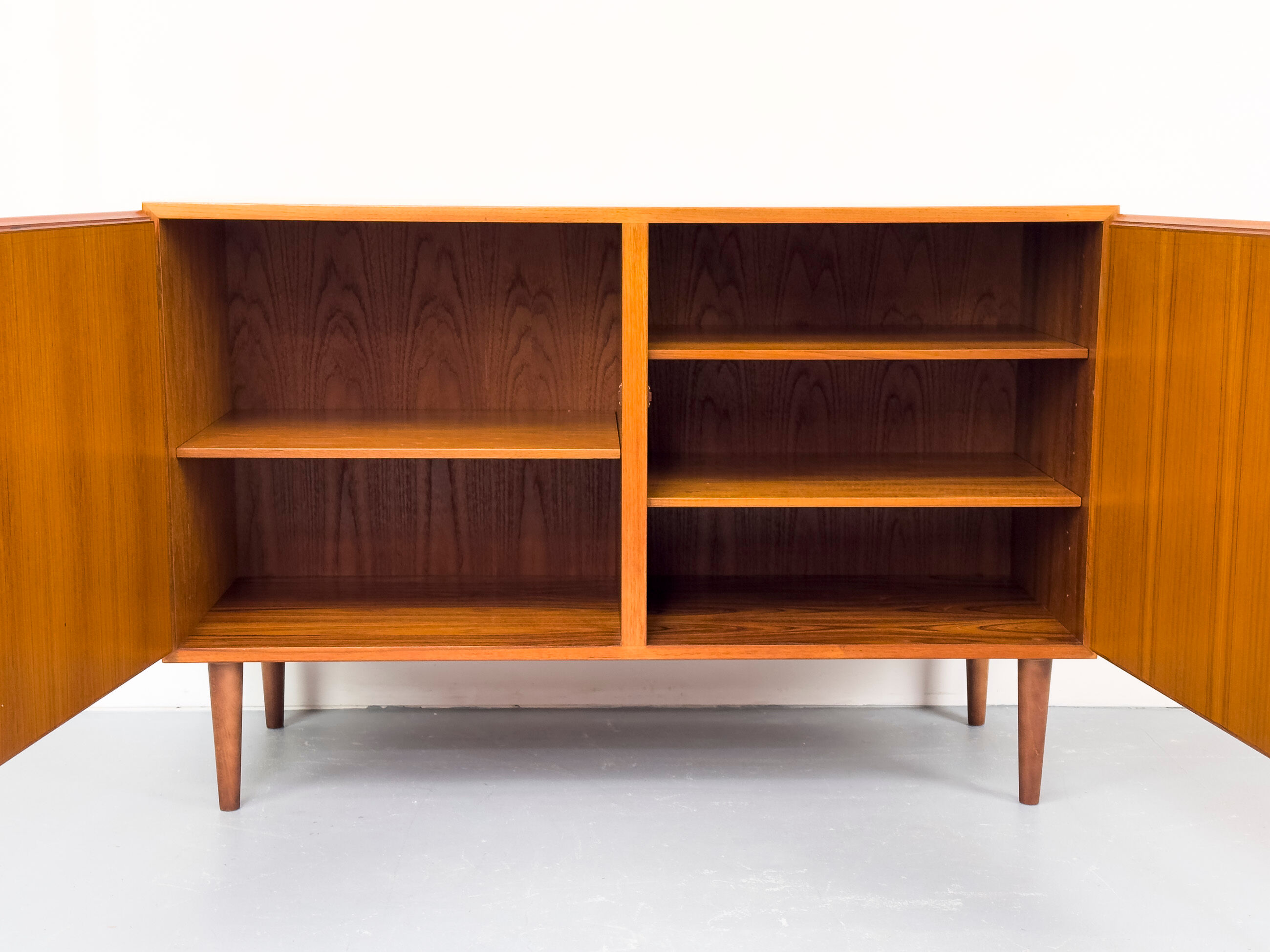 Danish sideboard in teak from Omann Jun, 1960s