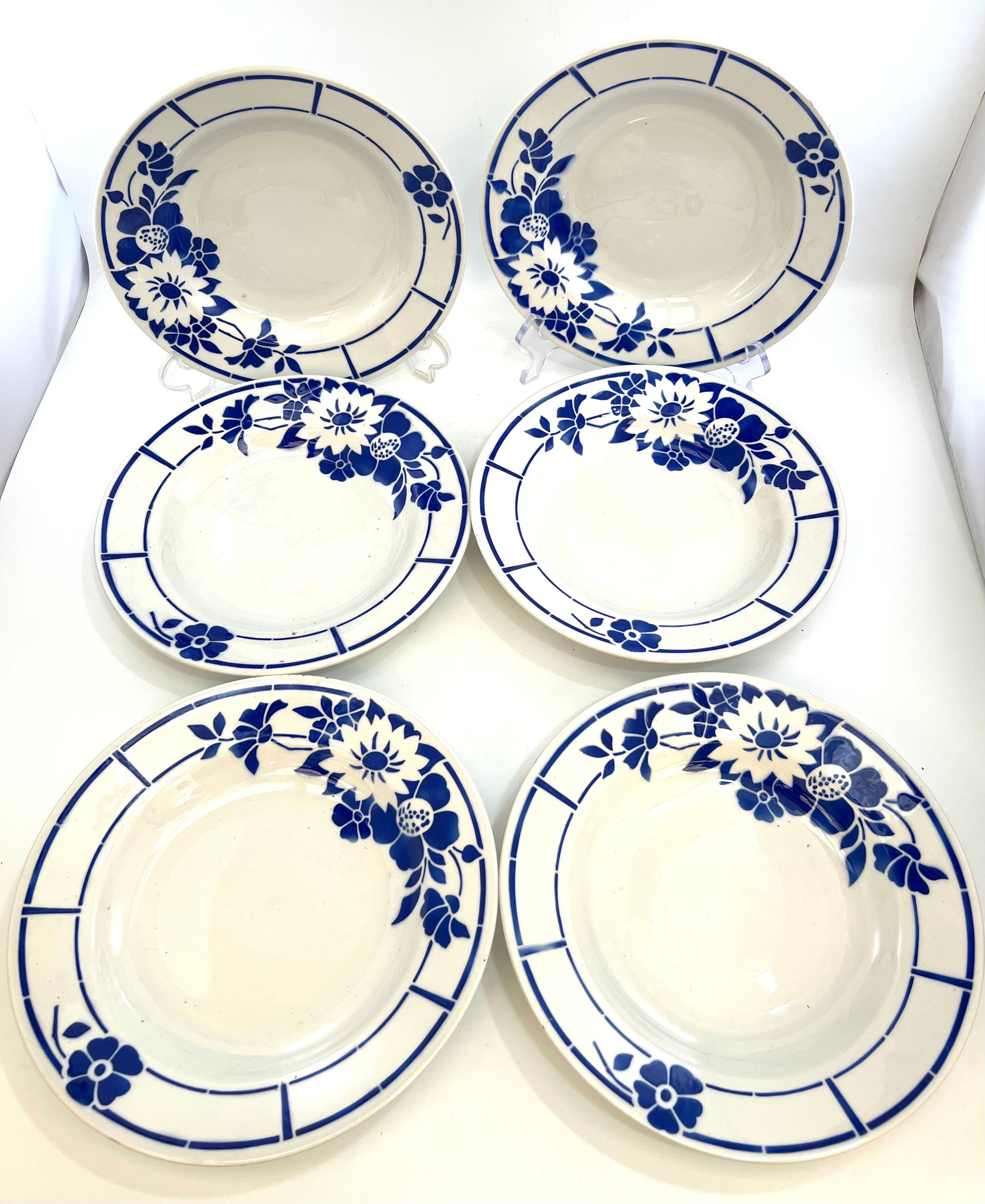 6 hollow plates vintage white flower blue Ceranord