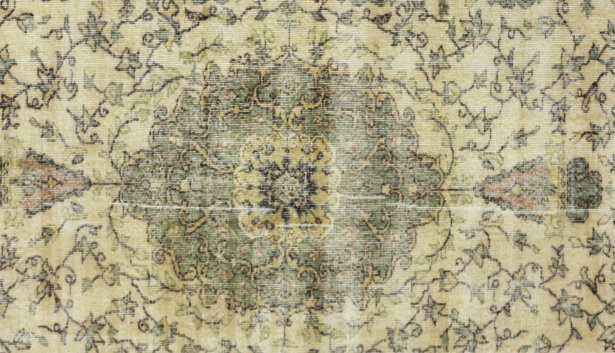 Anatolian handmade vintage rug 250 cm x 167 cm