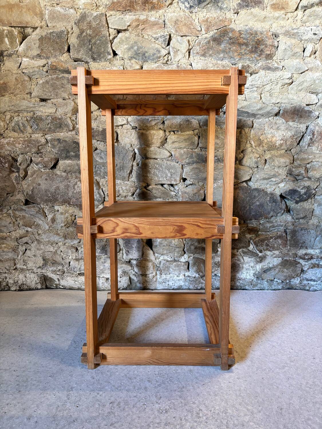 Vintage pine side shelf / coffee table from the 80s-90s