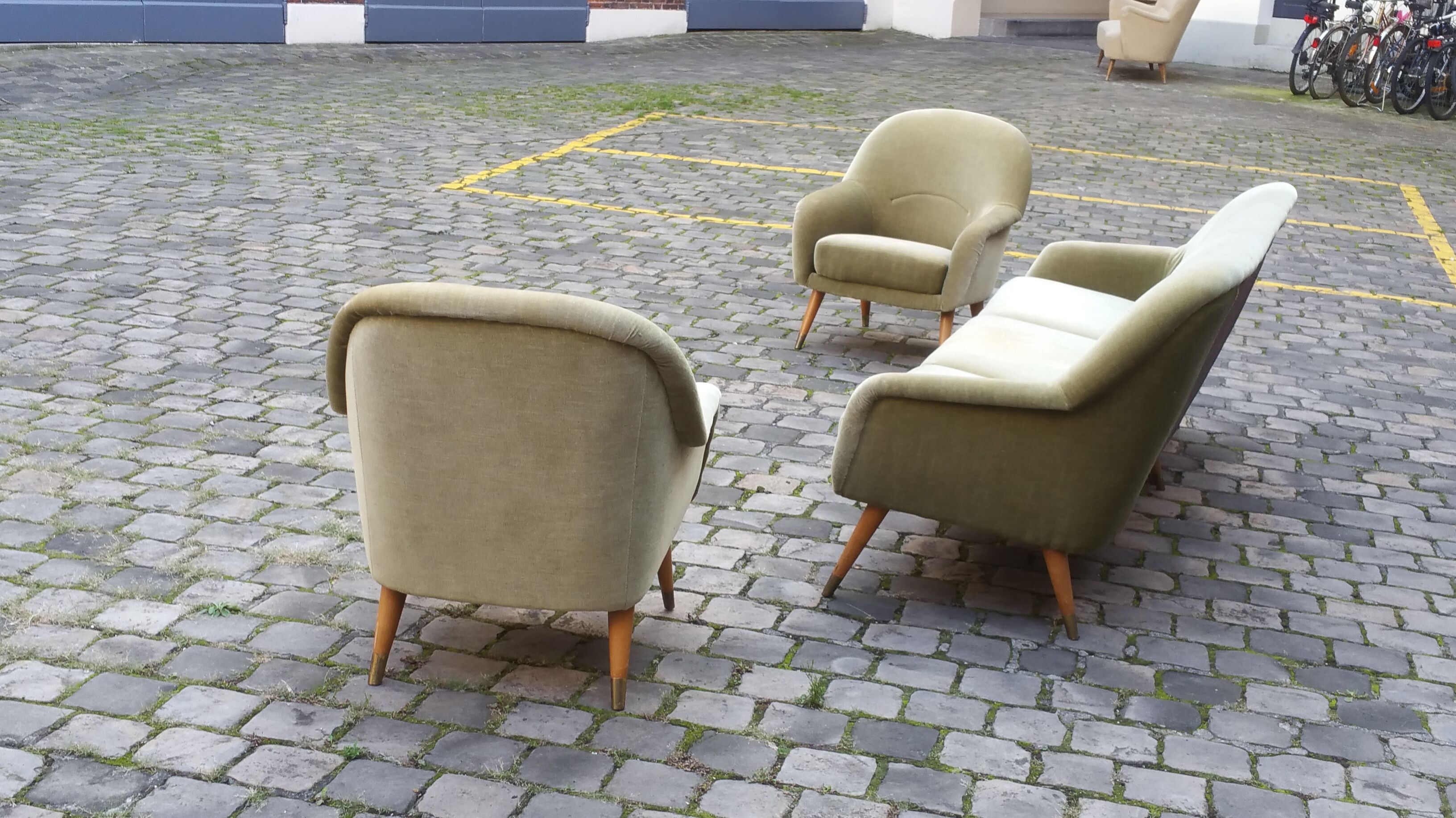 Together chairs Danish club 50 years Organic Green soft iced