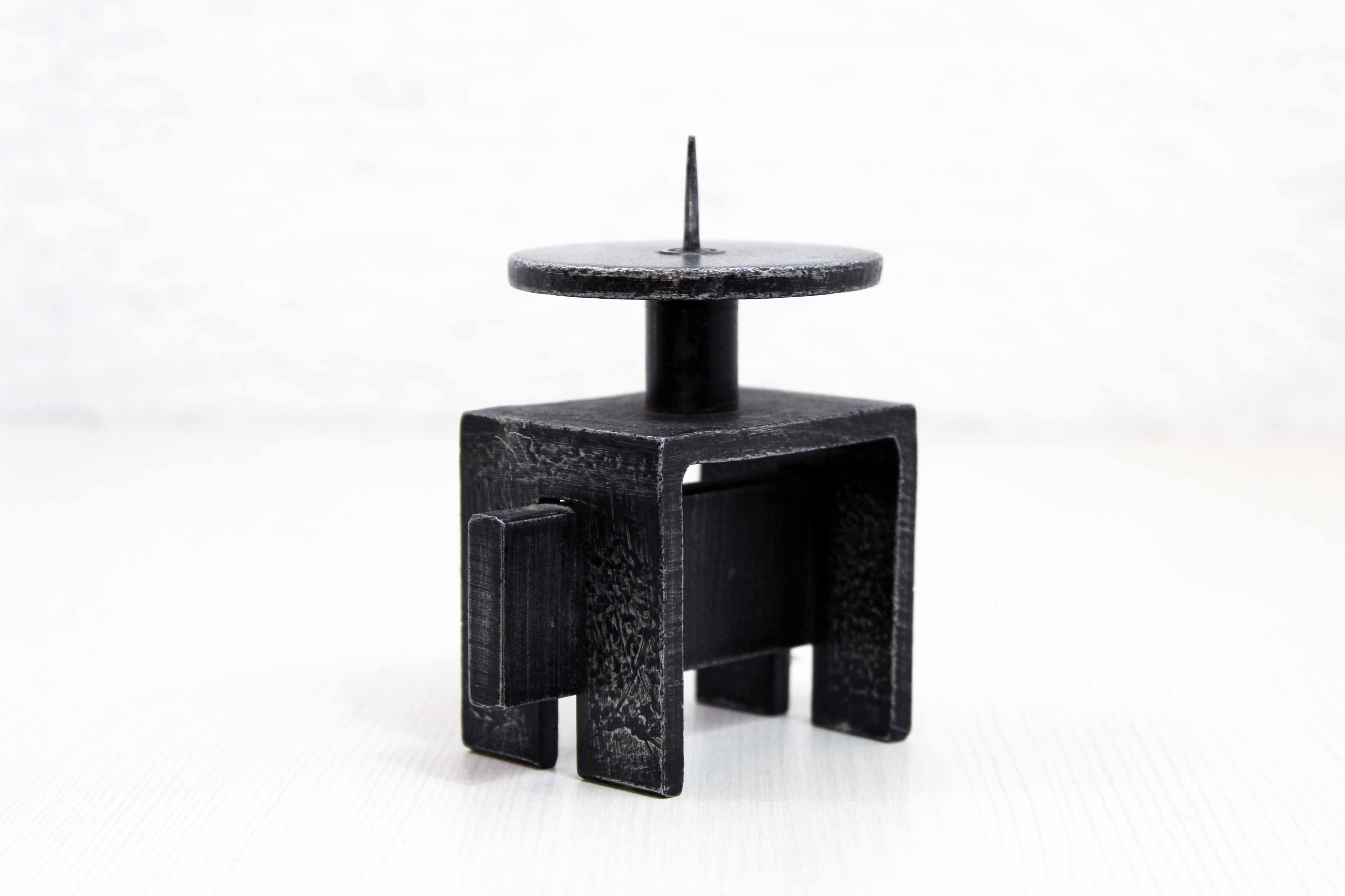 Modernist candle holder