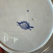 Round plate in ironstone Creil and Montereau model Flora