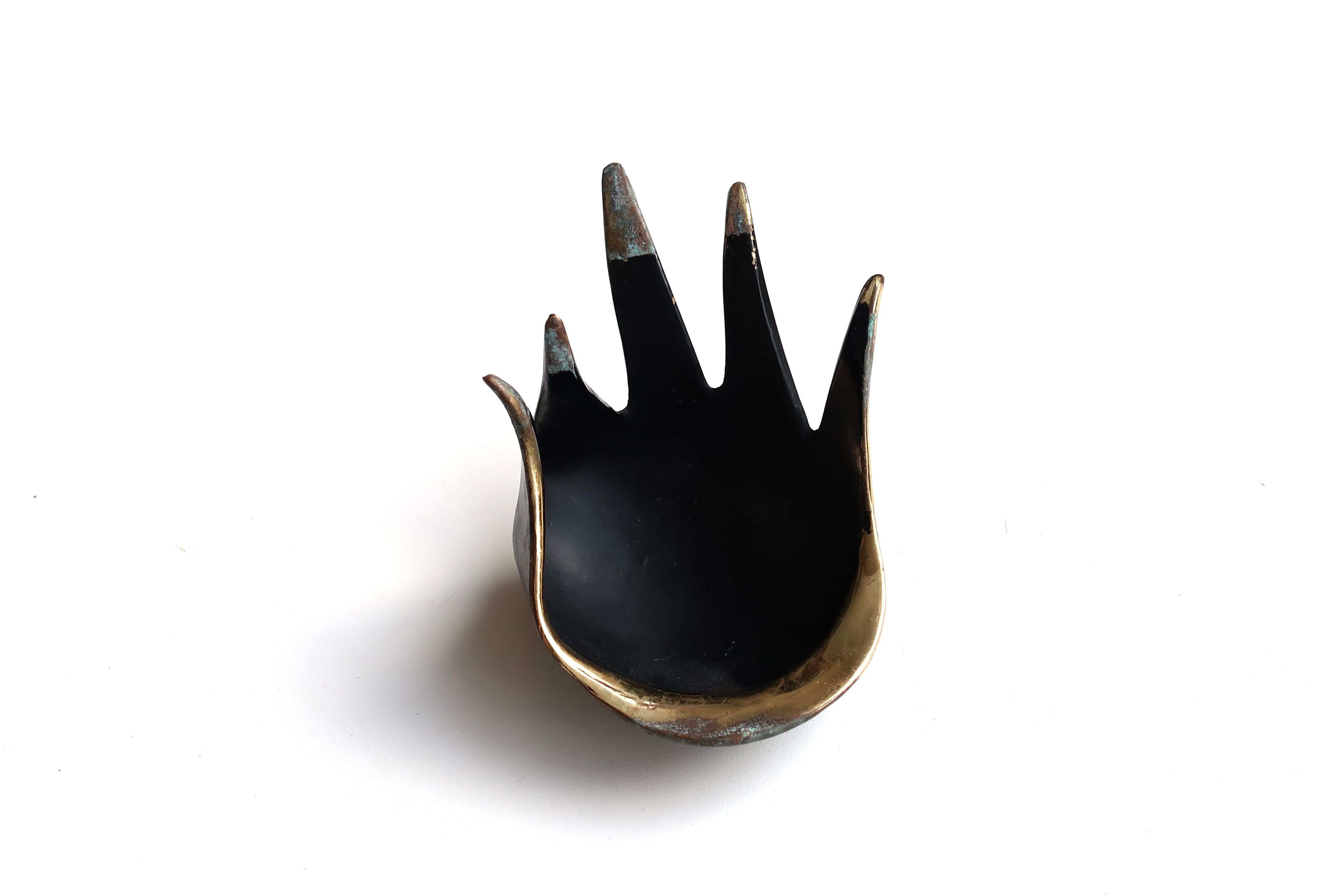 Empty metal hand pocket, 50s