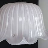 Large vintage flower-shaped chandelier in pink Murano glass, Italy 1980s.