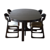 Baumann sleigh table and chair set