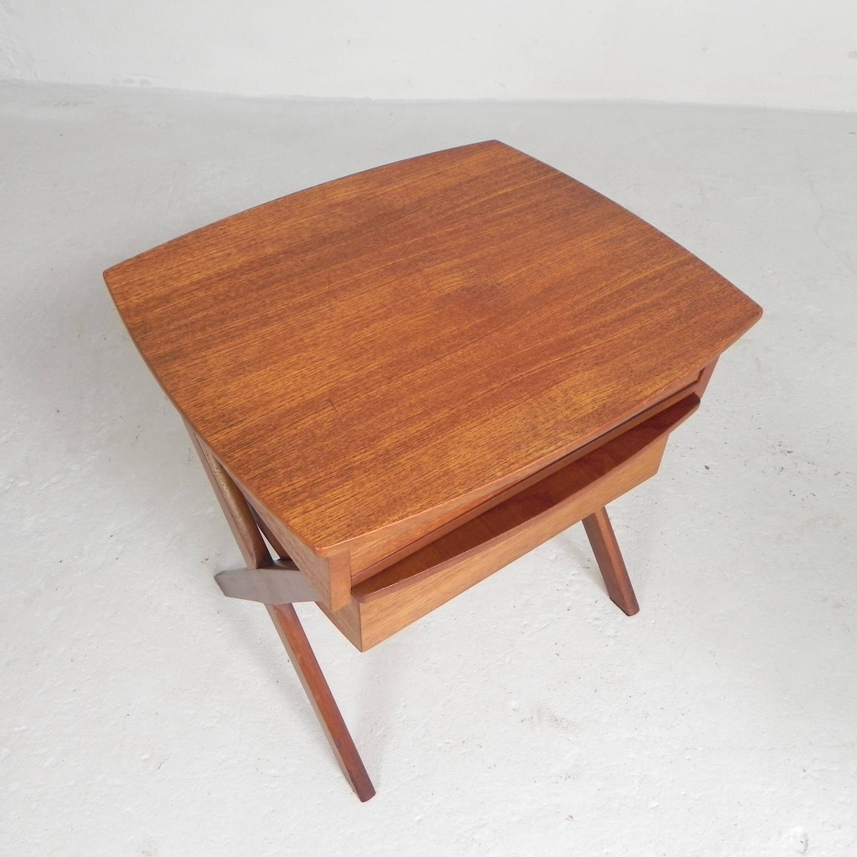 Small chest of drawers, sewing table with 2 drawers O.M.F. 1960s