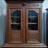 Louis XV buffet in carved oak