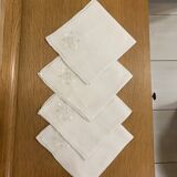 4 linen napkins