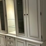 Solid wood dressing room