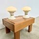 Paire de lampes champignon — Opaline blanche et métal laqué — Années 70