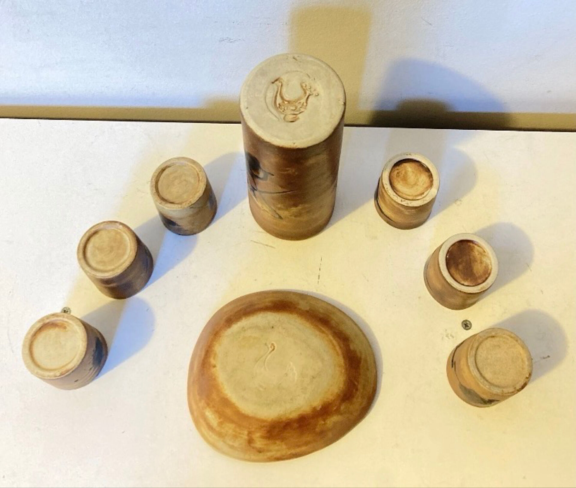 Varnished stamped La Colombe alcohol service from the 1950s/60s.