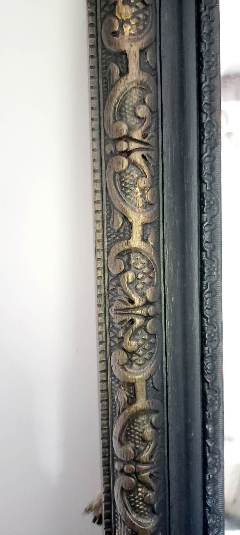 Antique mirror with moldings 46x55cm