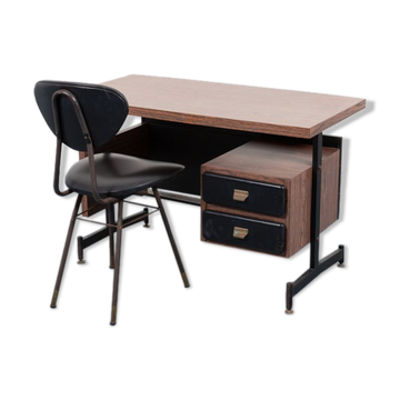 Italian desk with mid-century chair from the 1960s