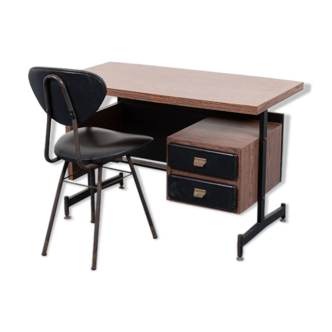 Italian desk with mid-century chair from the 1960s