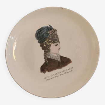 Assiette publicitaire en faience de Gien