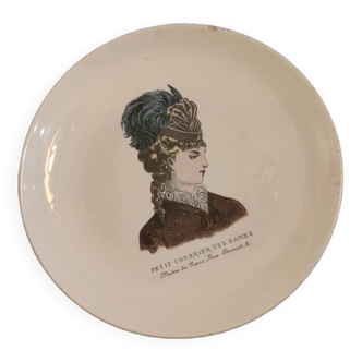 Assiette publicitaire en faience de Gien