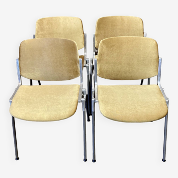 Set of 4 "giancarlopiretti" chairs.