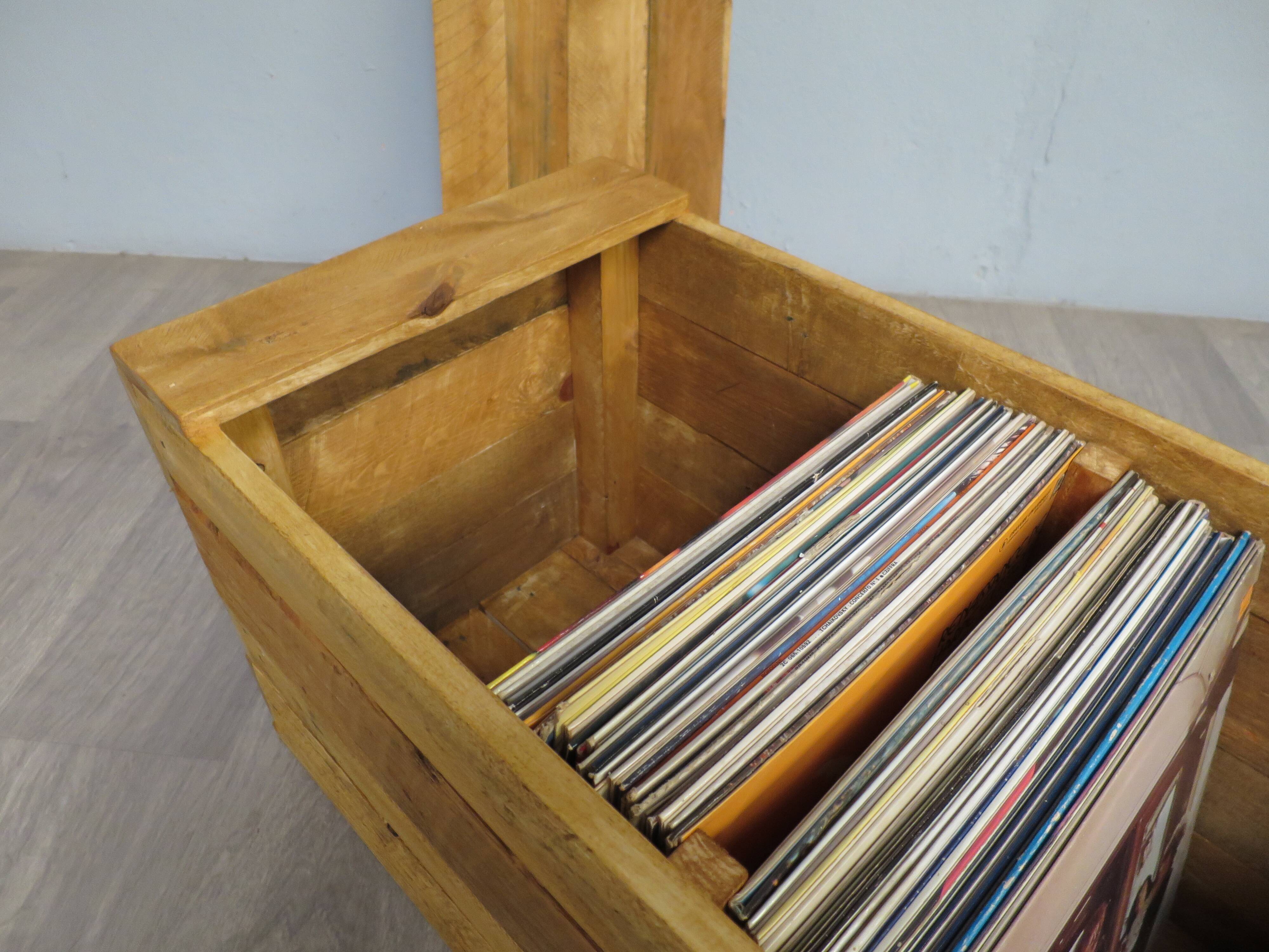 Storage box for vinyl