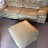 Leather pouf