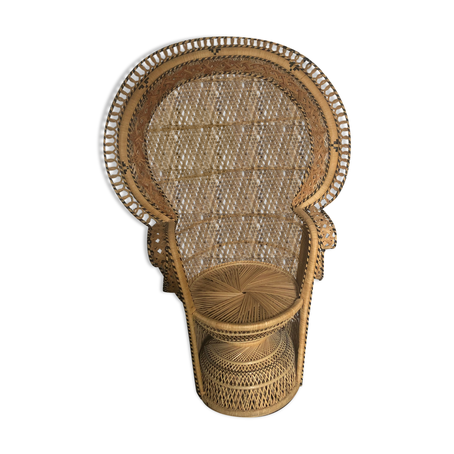 Vintage emmanuelle chair