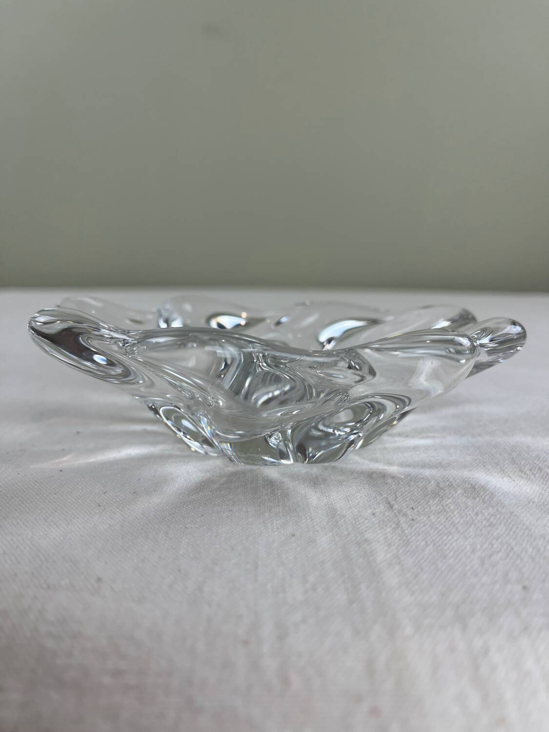 Wavy bowl Daum