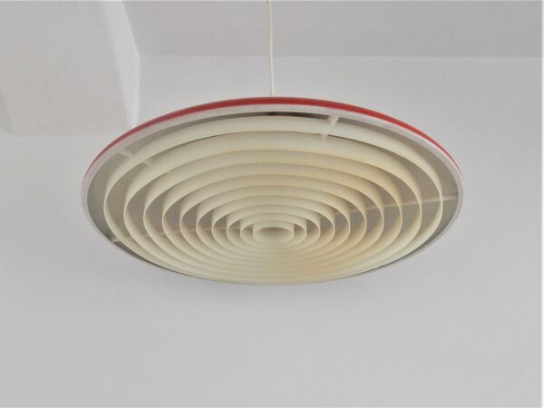 Suspension rouge par Preben Fabricius & Jørgen Kastholm pour Nordisk Solar, années 1960