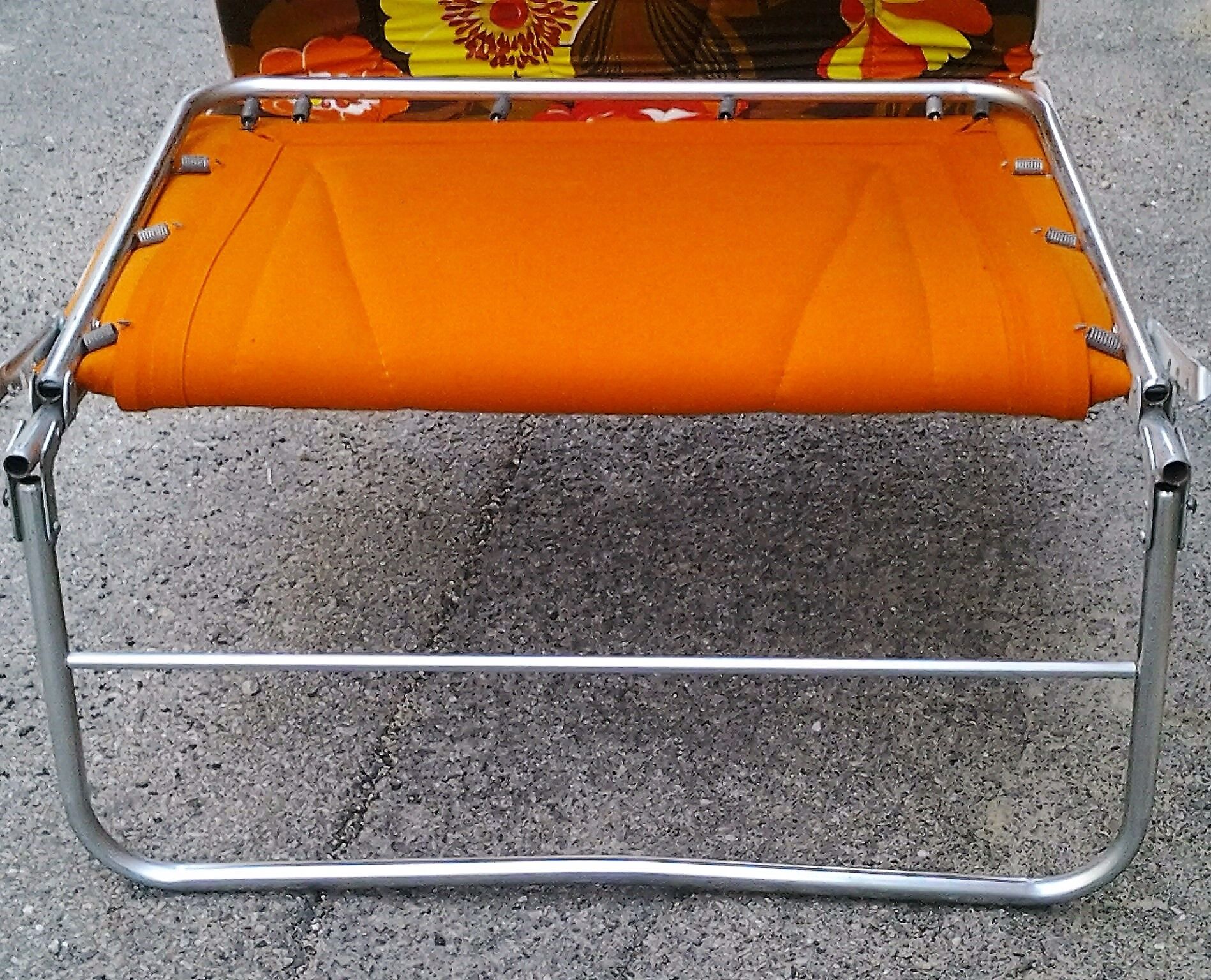 Sun lounger vintage bath 1970